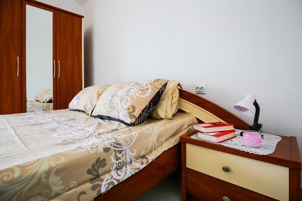 Apartments Sofia Sutomore Ngoại thất bức ảnh