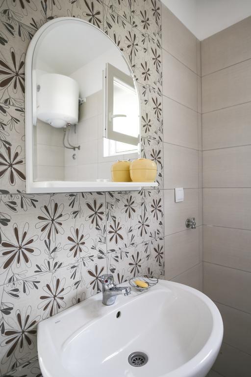 Apartments Sofia Sutomore Ngoại thất bức ảnh